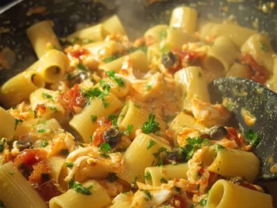 Pasta con Pesce Bianco e Pomodorini