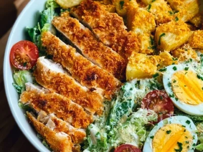 Ciotola di pollo Caesar