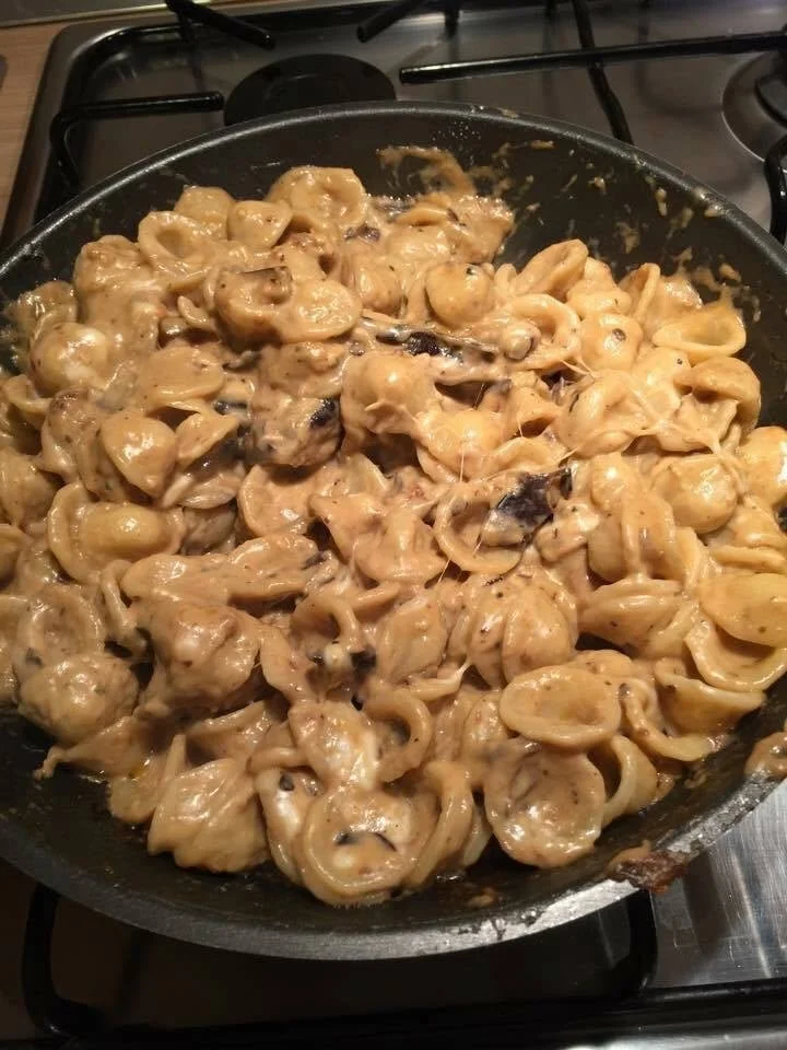 Orecchiette con melanzane e provola