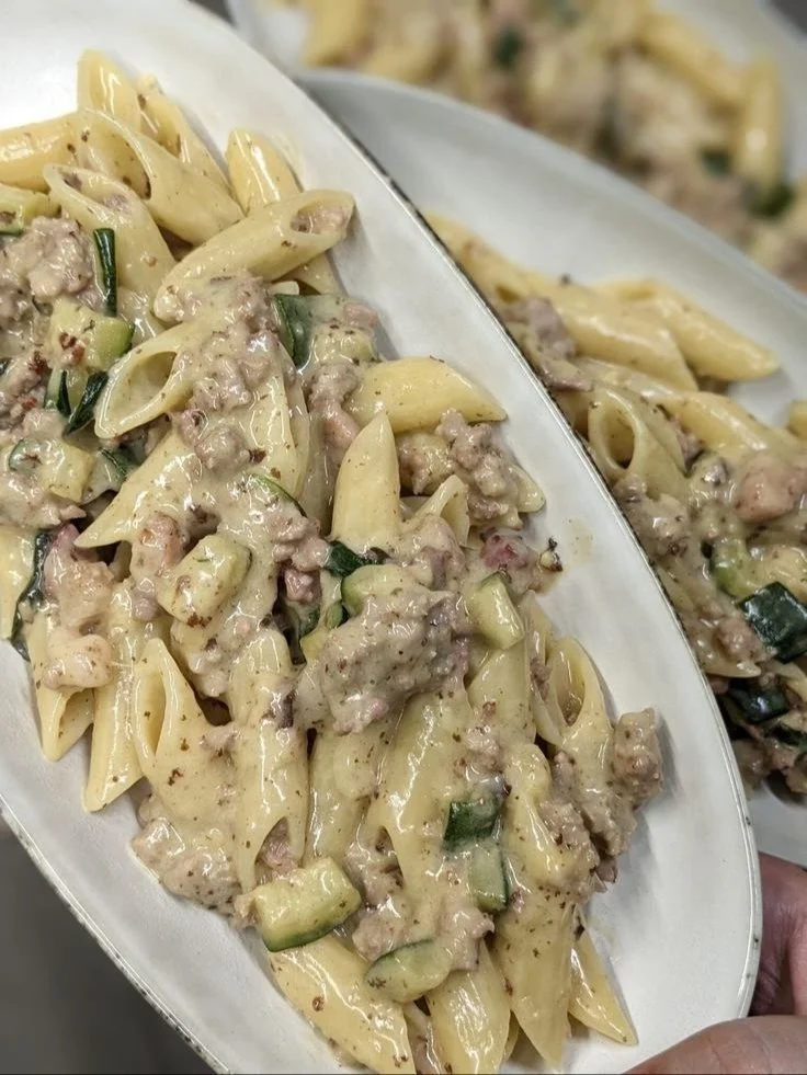 PENNE SALSICCIA E ZUCCHINE