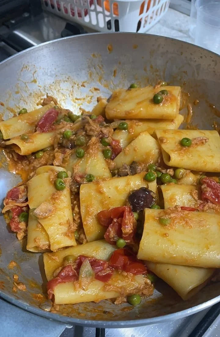 Paccheri with tuna, peas, and olives