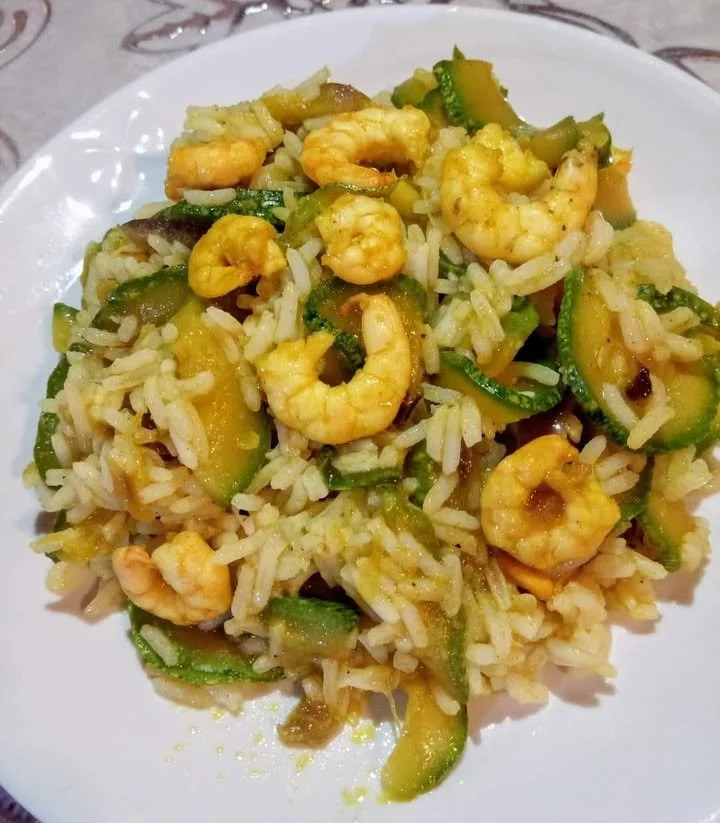 Riso Basmati con Curry, Zucchine e Gamberi