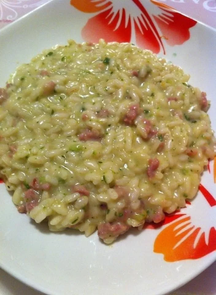 Risotto con crema di zucchine e salsiccia
