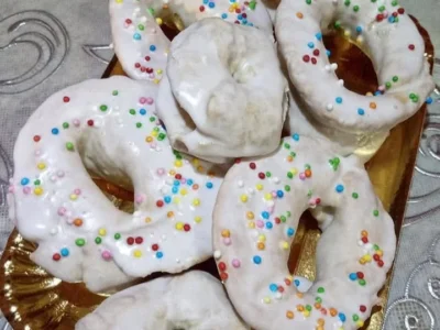 Taralli Bolliti e Glassati Tipici Pasquali